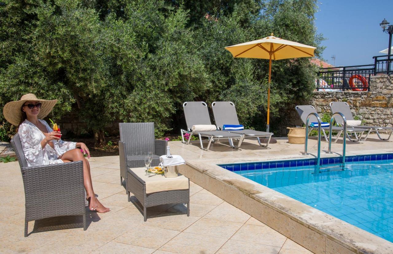 Vilă Douliana Villas *