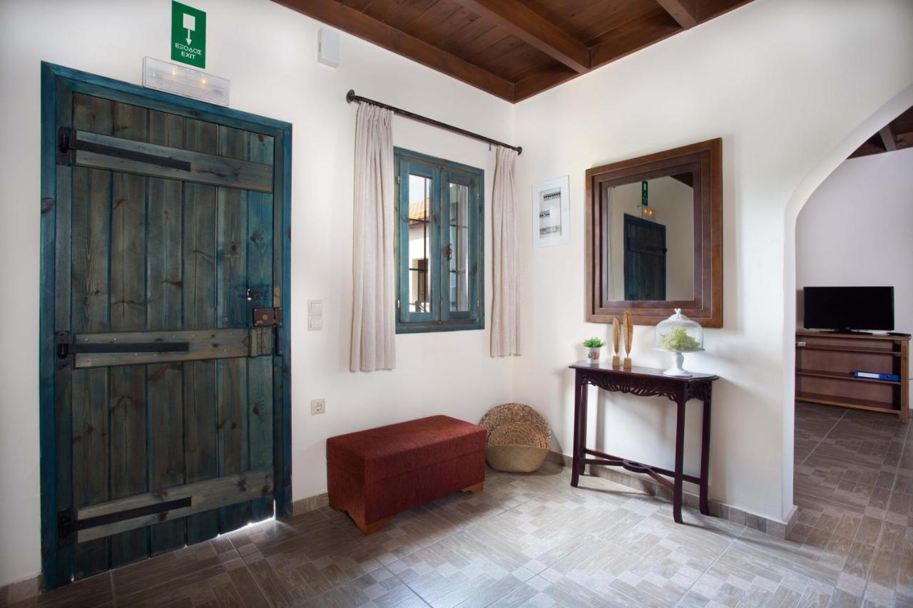 Douliana Villas 別墅